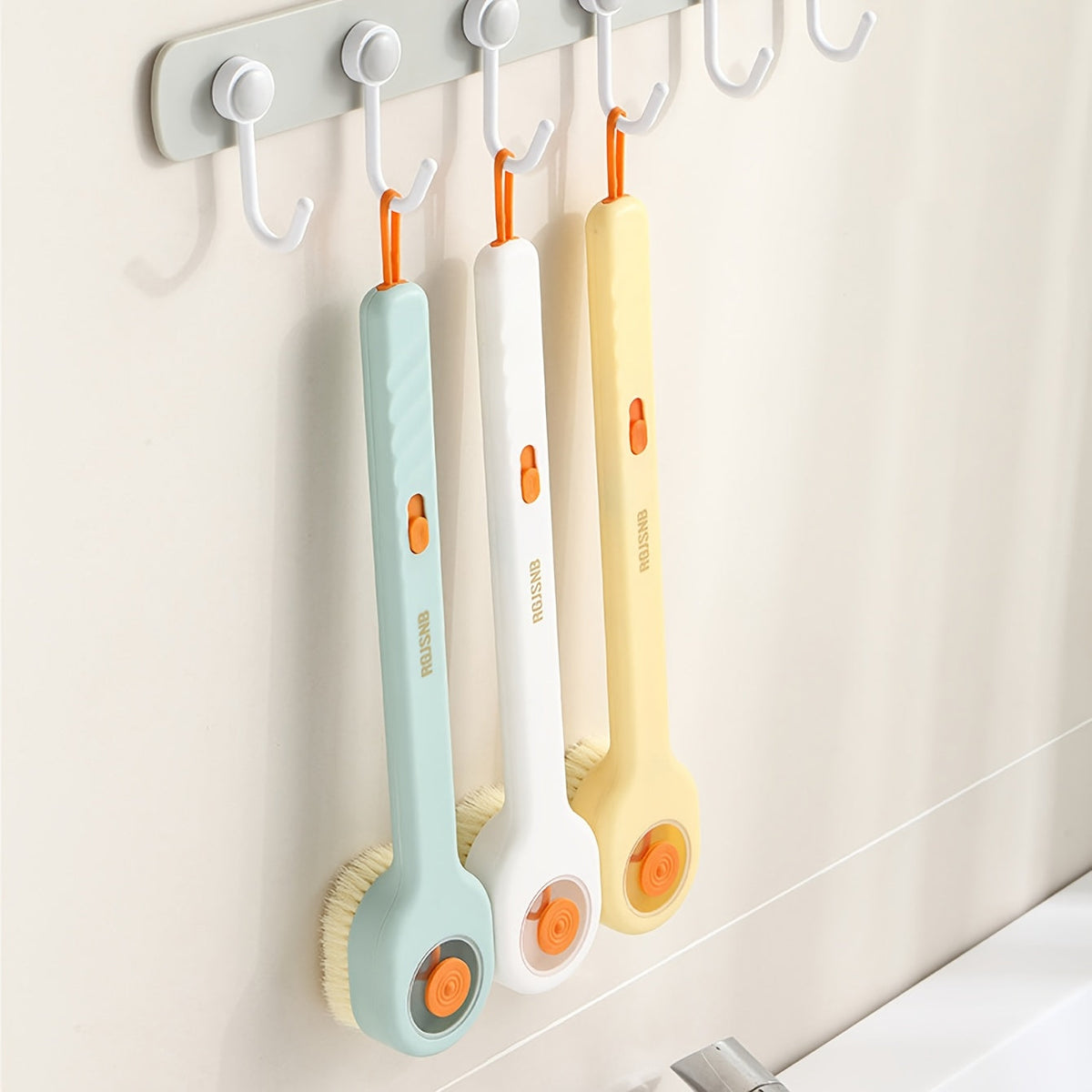 Liquid Bath Brush with Long Handle & Bath Ball